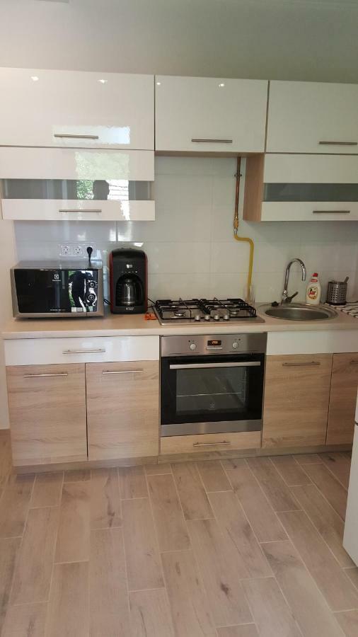 Gutenberg Utca Apartman Szeged Exterior photo